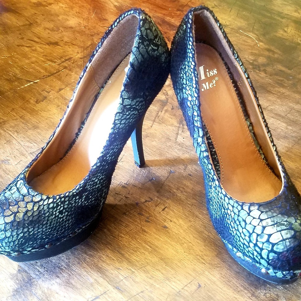 Miss Me Stiletto Pumps